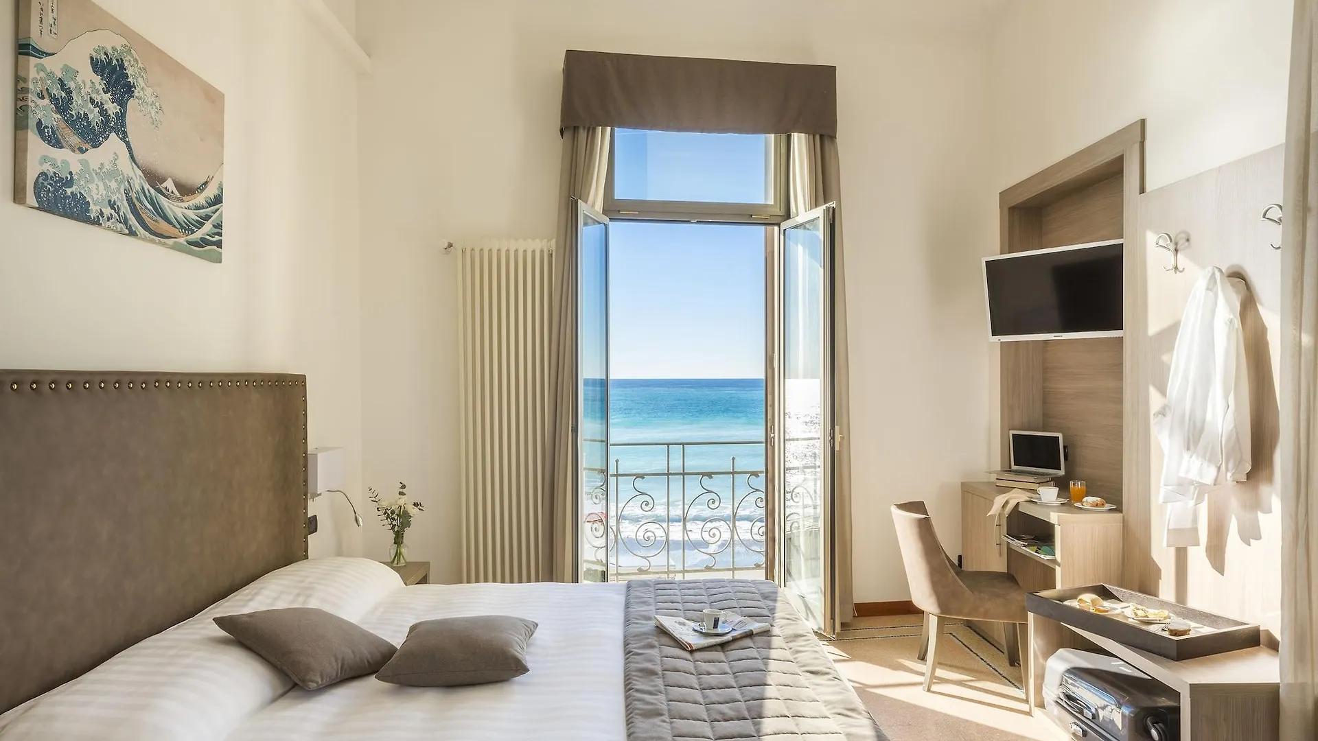 Hotel Parigi & Spa Bordighera 4*,