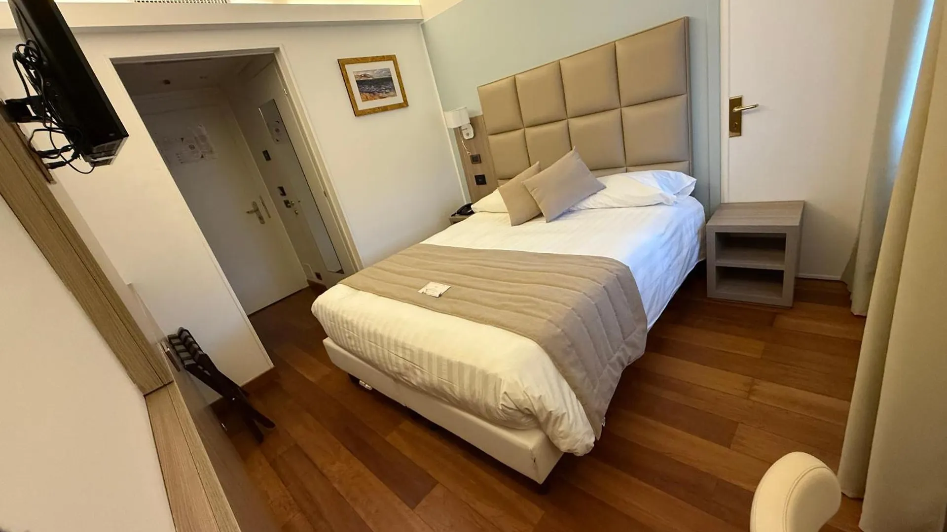 Hotel Parigi & Spa Bordighera 4*,