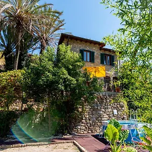 Monet, 200 Mt Dal Mare, Clima, Wi-fi Villa