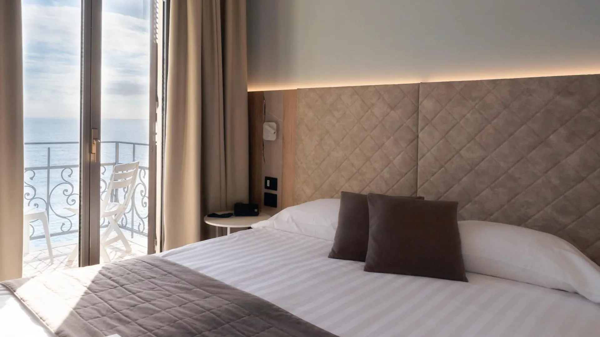 Hotel Parigi&Spa Bordighera 4*,
